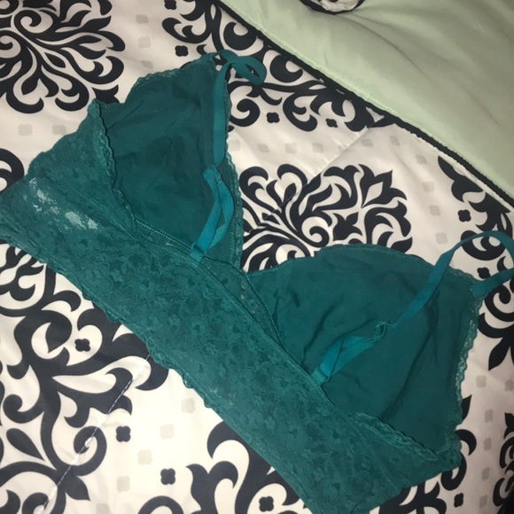 Lace bra - Picture 4 of 5